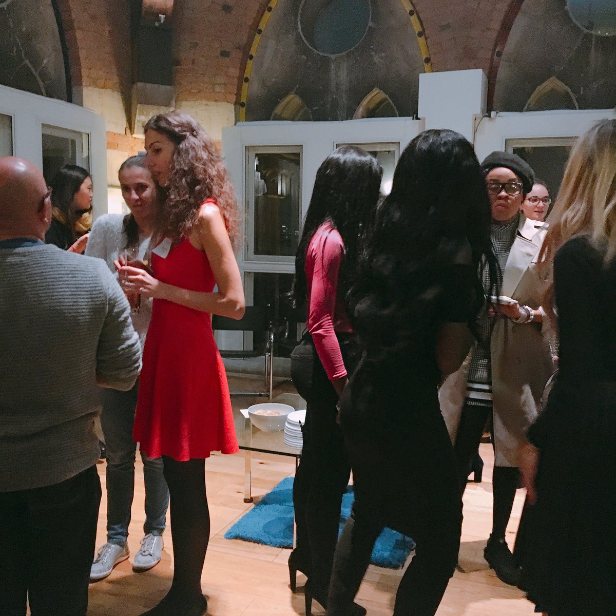 SeeFashionNow's tweet photo. The See Fashion event has started and everyone is here! @Metrogypsie @LorenneBlau @SquibbVicious #sfsocial https://t.co/5io2sNAtRD