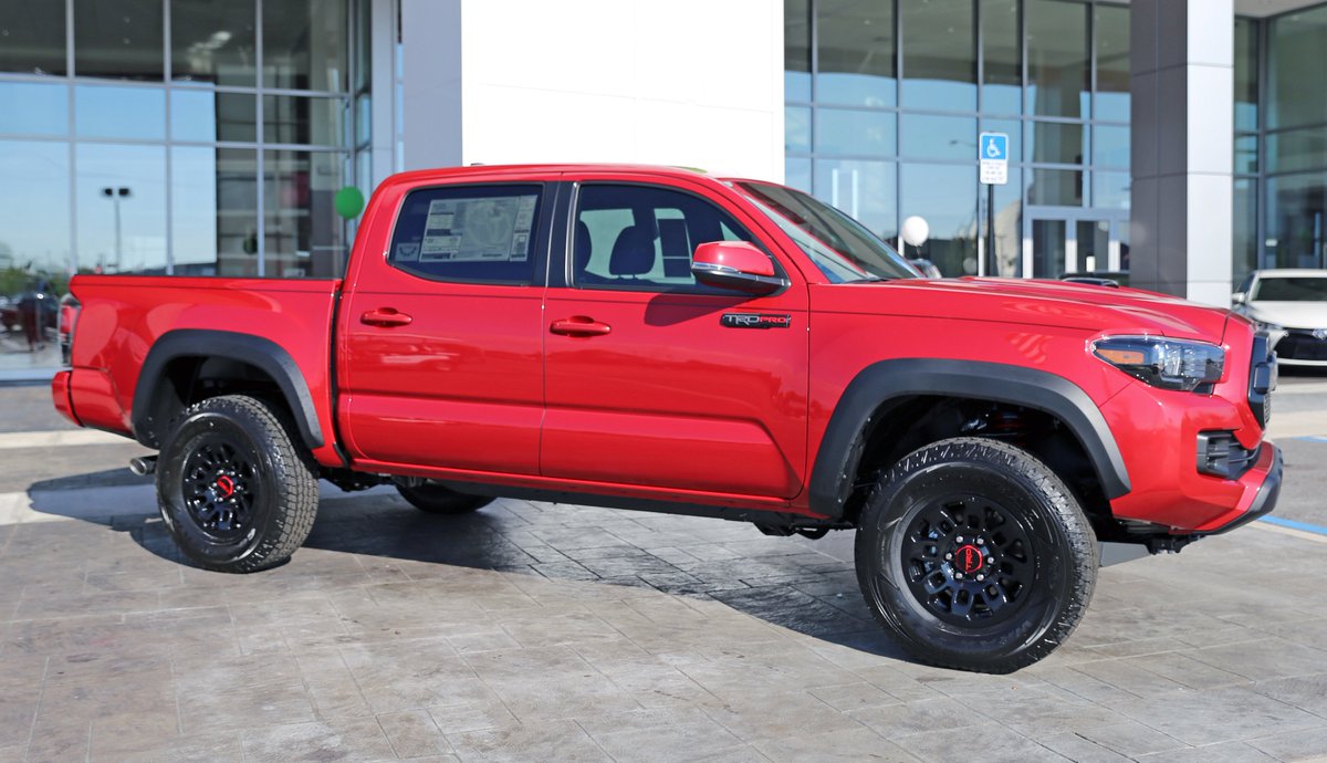 DeLucaToyota1's tweet photo. Adrenaline junkie? #TacoTuesday
#Tacoma #TRDPro #BarcelonaRed
https://t.co/sJ1hWmCVGP https://t.co/d68NSFu7dp