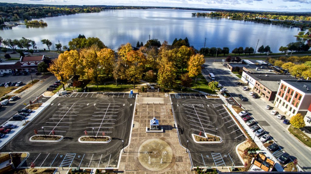 A final construction update on The Plaza: cadillaccommons.com/construction-u… #CadillacCommons #NorthernMichigan #NoMi #PureMichigan
