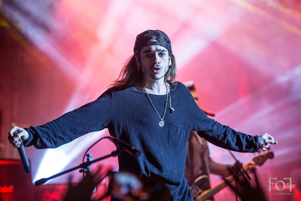 SantaFeAIRBAG's tweet photo. Y si vuelven a Santa Fe?? Quiero volver a gritar como loca sus canciones! #TodavíaNoLoSupero @AIRBAGoficial @GastonSardelli @GuidoAIRBAG https://t.co/Tumr2aIiJ1