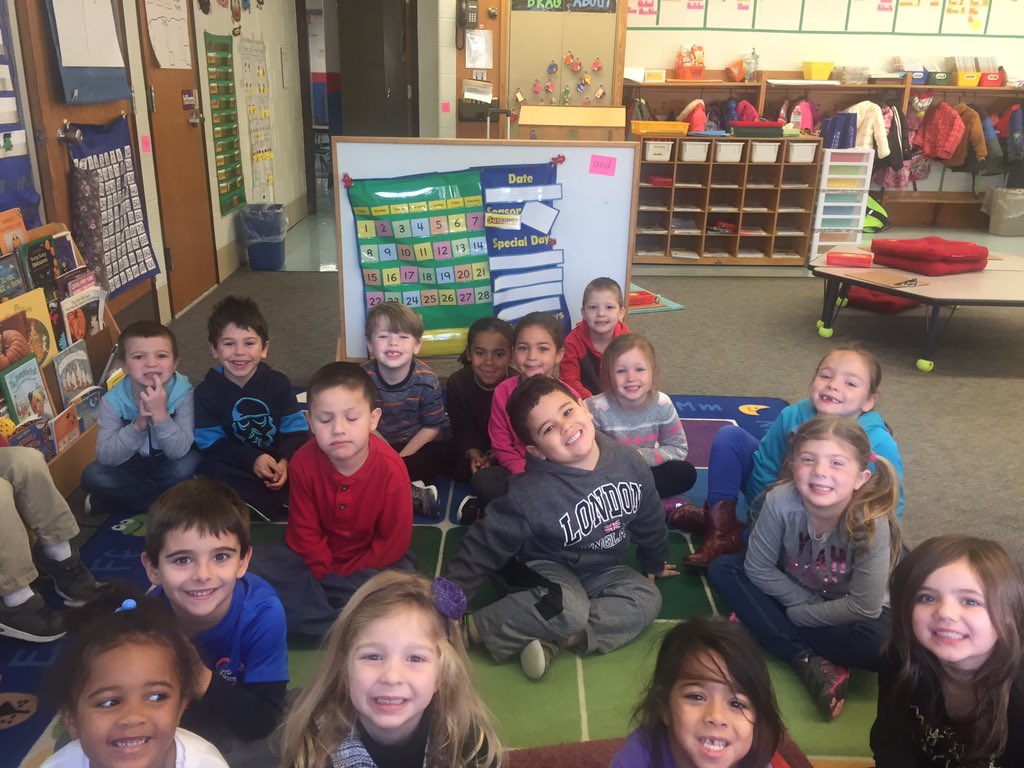 rm2kindergarten's tweet image. Ready for a story