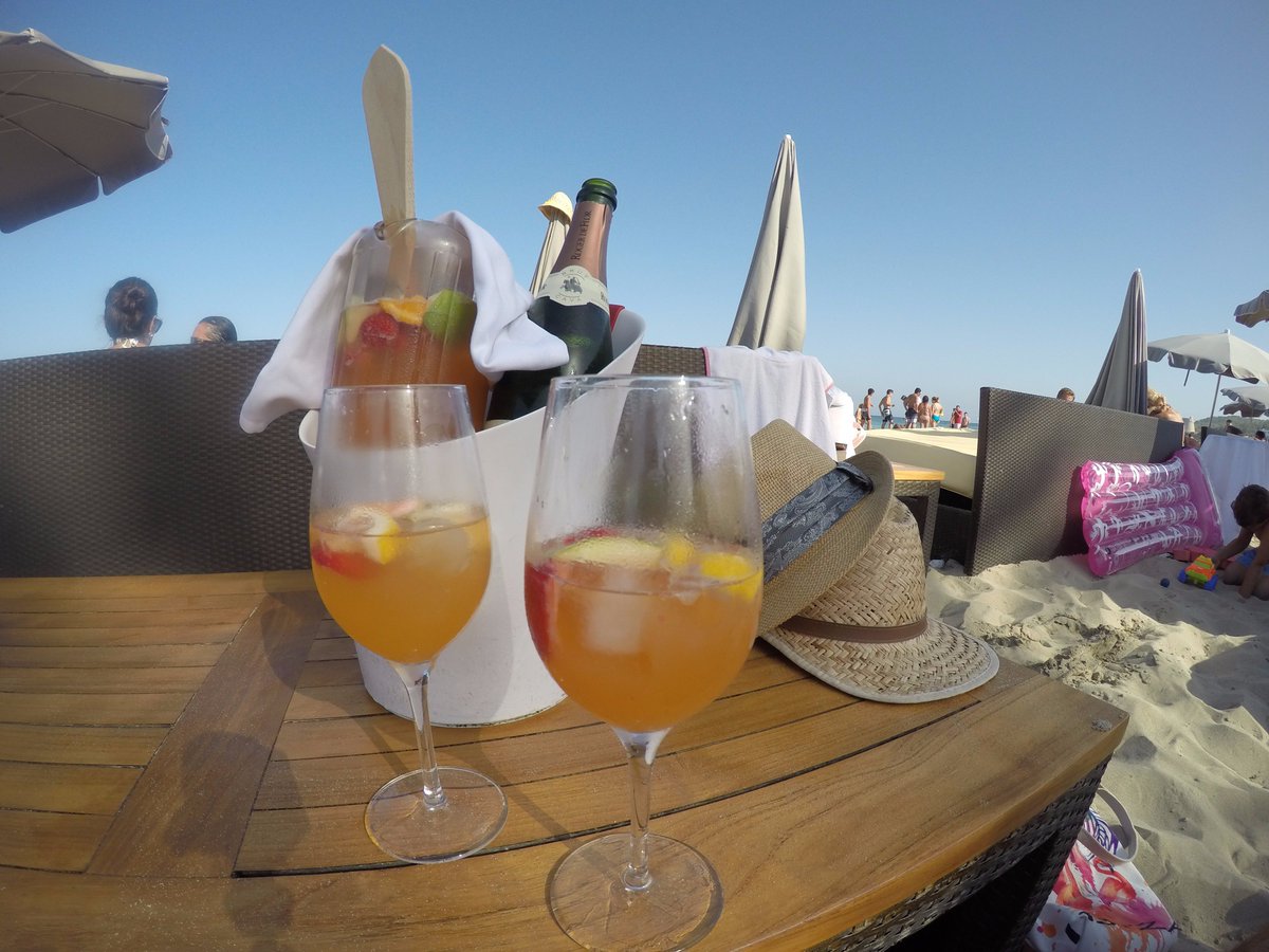 HellecIvan's tweet photo. @nassau_ibiza #SoGood #BestBeachClubIbiza https://t.co/GTpunBAVKq