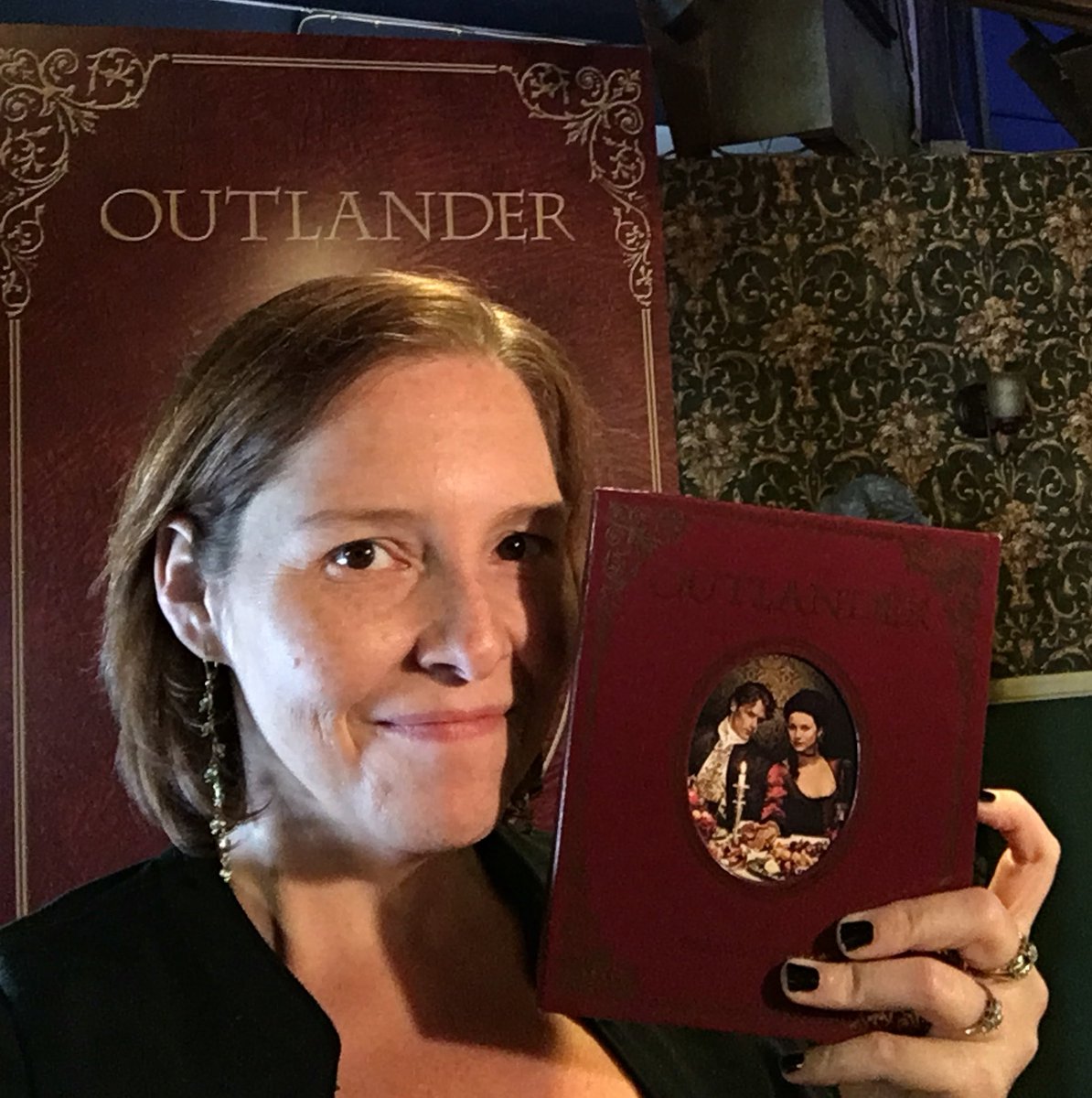 KarriLucas's tweet photo. Season 2 releases today! Featurettes on Jamie &amp;Claire, costumes, sets &amp; more!  @Outlander_STARZ #Outlander #myoutlanderdvd https://t.co/KXKqHNg9Rz