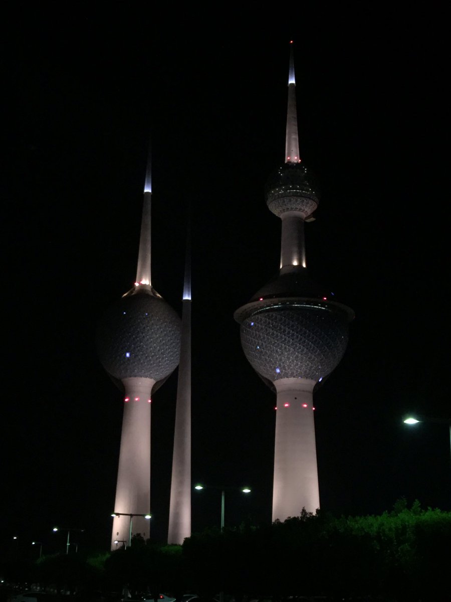 AmpIsBack's tweet photo. Kuwait Towers #ThatOneTimeInKuwait https://t.co/XxQT5U1FlJ