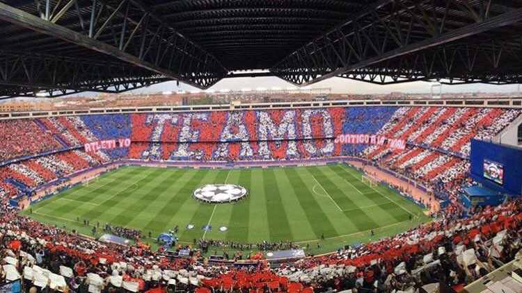M_A_Moya's tweet photo. "Muchaaaachos hoy viajamos juntos otra vez....enamorado del @Atleti...no lo puedes entender..." 🔴⚪️🔴⚪️ #GraciasAfición 👏🏻#AtletiRostov #UCL https://t.co/5P1DGvWxGM