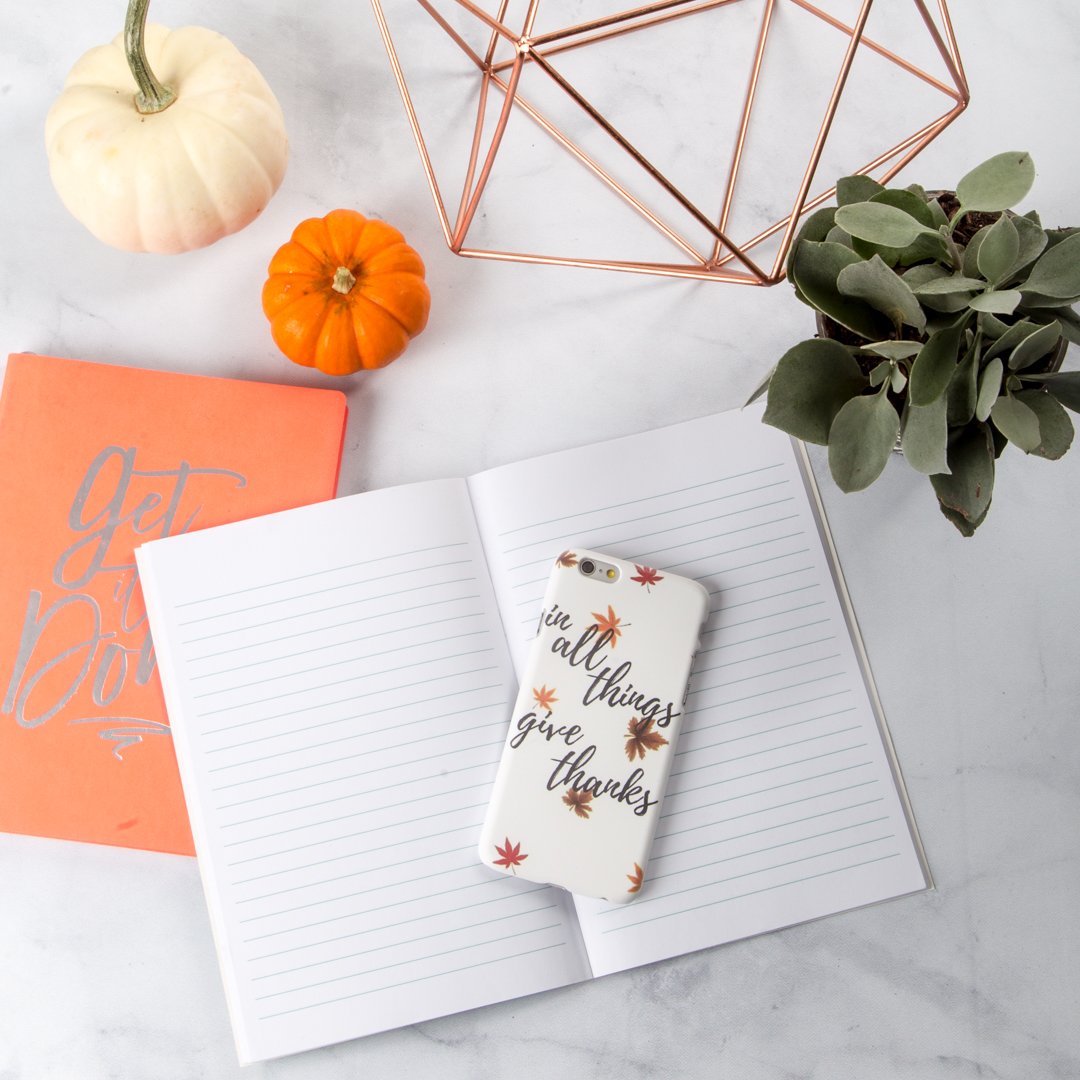CellOutfitter's tweet photo. Need the perfect gift for every holiday? Check out the top 10 custom case ideas from #CellularOutfitter today! Read: https://t.co/CKQE9OtXFh https://t.co/TTHosSzGhp