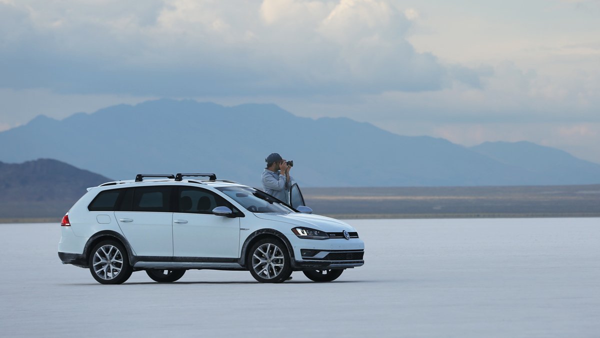 VW's tweet photo. Journey to #strangeterrains with Renan Ozturk as he explores the landscapes of Utah in the new #VWGolf #Alltrack. https://t.co/WpXrEMLNEY