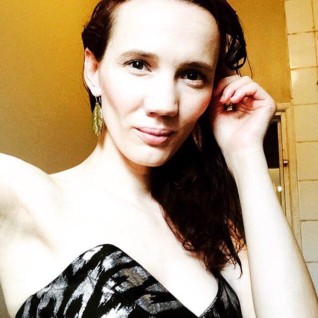 LiveJazzSinger tweet picture
