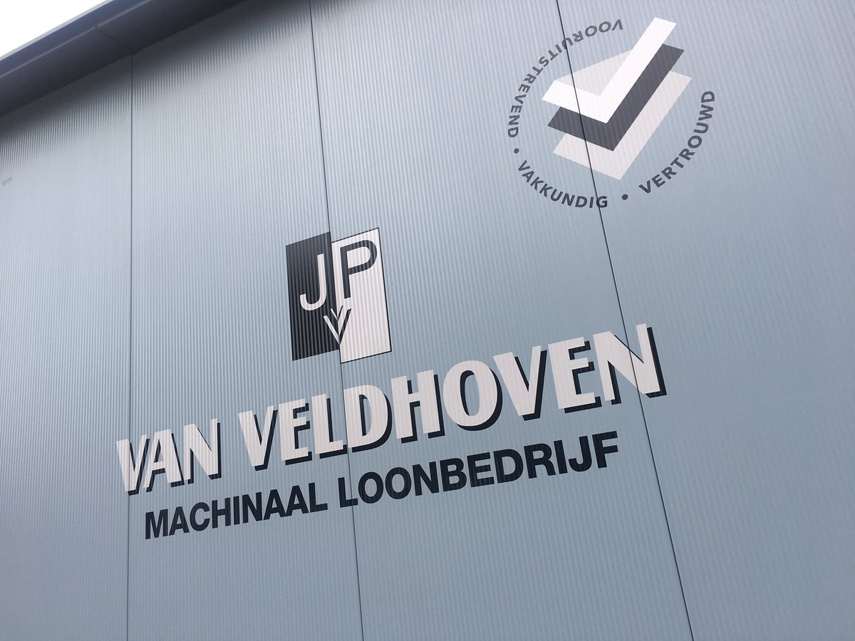 VanVeldhovenBV's tweet photo. Gevelreclame! Goed geregeld @Speax_nl https://t.co/3Td3nHB5ou