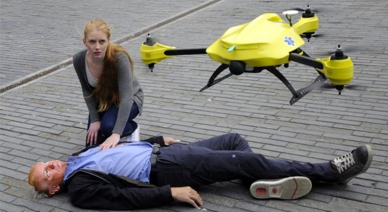 Do Donald Trump Injured By a Drone?!
