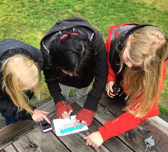 GoGeocaching's tweet photo. #MultiCaches are best found with a multitude of friends. Who's your #GeoFriend? https://t.co/21LTQbQKv6 https://t.co/r4HYVtUgSH