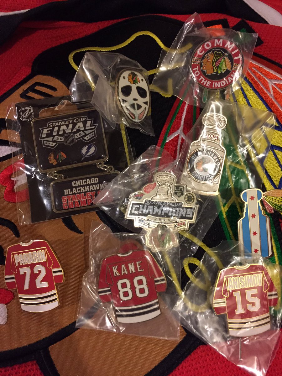 PonyAngry's tweet photo. Got all these pins at the #BHC2016...not sure what to do with them so I wore one on my blazer today! Go #Blackhawks! https://t.co/CID0qwCSrY