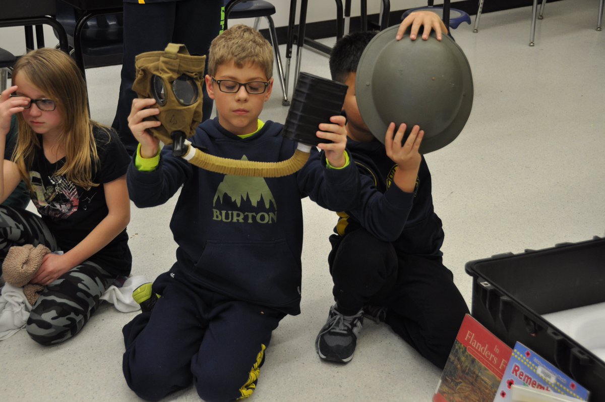 grade6learners's tweet photo. Thanks @CanWarMuseum for the WWI Discovery Box. The artifacts and photos kept us engaged. Lest we forget. @RCSD_No81 @StMargRCSD https://t.co/WN96Nmi1TM