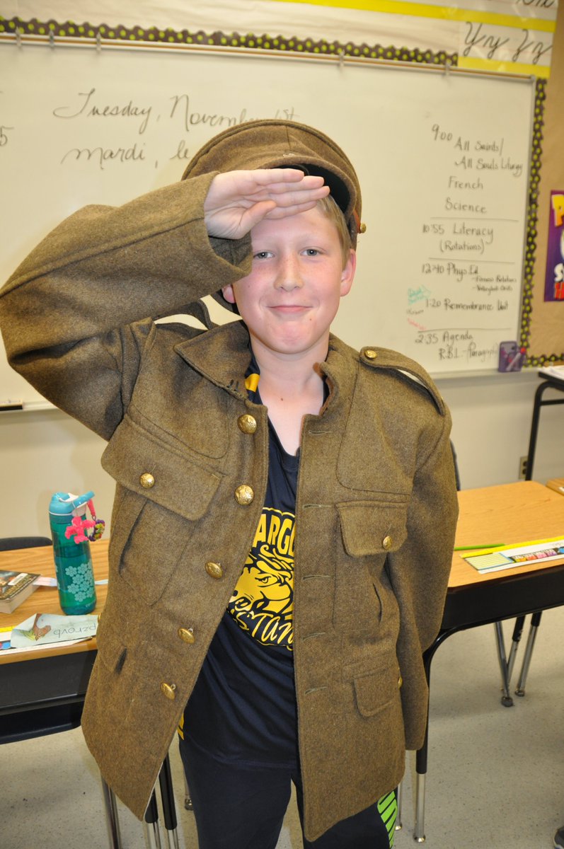grade6learners's tweet photo. Thanks @CanWarMuseum for the WWI Discovery Box. The artifacts and photos kept us engaged. Lest we forget. @RCSD_No81 @StMargRCSD https://t.co/WN96Nmi1TM