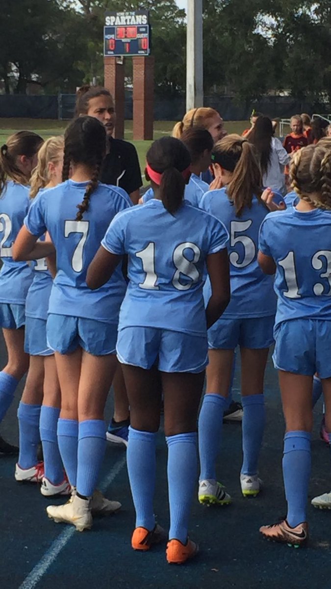 mrspickettCCSD's tweet photo. 1-0 in her coaching career!!!!  #proudparent https://t.co/sw4bkSfhzG
