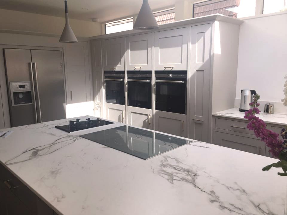 SignatureFin's tweet image. High quality kitchens to suit your style. #kitchens #solidsurfaces #quality #livingspace #signaturefinishes