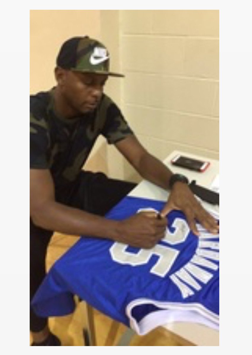 clcmemphis's tweet photo. Have you heard? We have A CUSTOM JERSEY AUTOGRAPHED BY PENNY HARDAWAY at #strut2016! Go to https://t.co/dSk4YgMANZ and add your bid now! https://t.co/VO6XsHUi2J