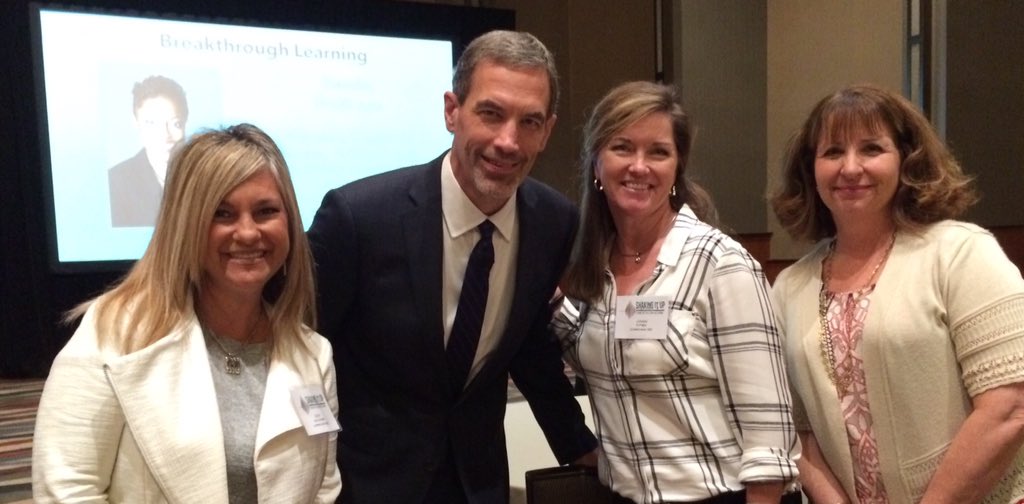 kimmieholcomb's tweet photo. Great day of learning with @tvanderark The best gift we can give is an innovative mindset! Thank you for an inspiring message! #TXASCD16 https://t.co/5cSsPnZwRY