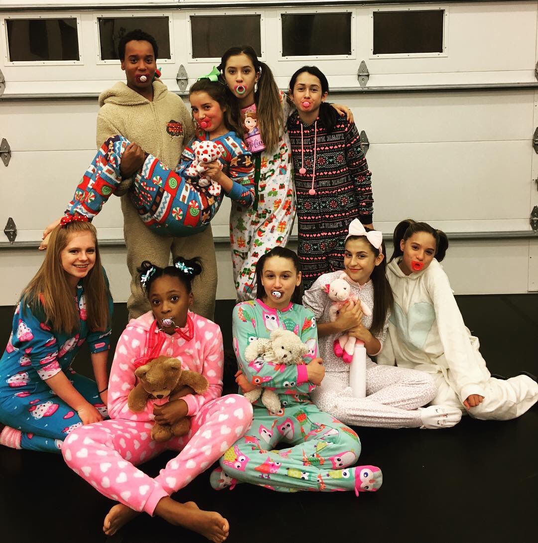 Craimm's tweet image. #HappyHalloween🎃👻what did you guys dress up as?