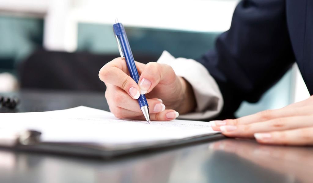 lawessayhelptr1's tweet image. LAW WRITING HELP
#lawwriting #lawessaywriting #lawdissertationwriting #lawassignmentwriting #lawessayhelptree
goo.gl/b55bsQ