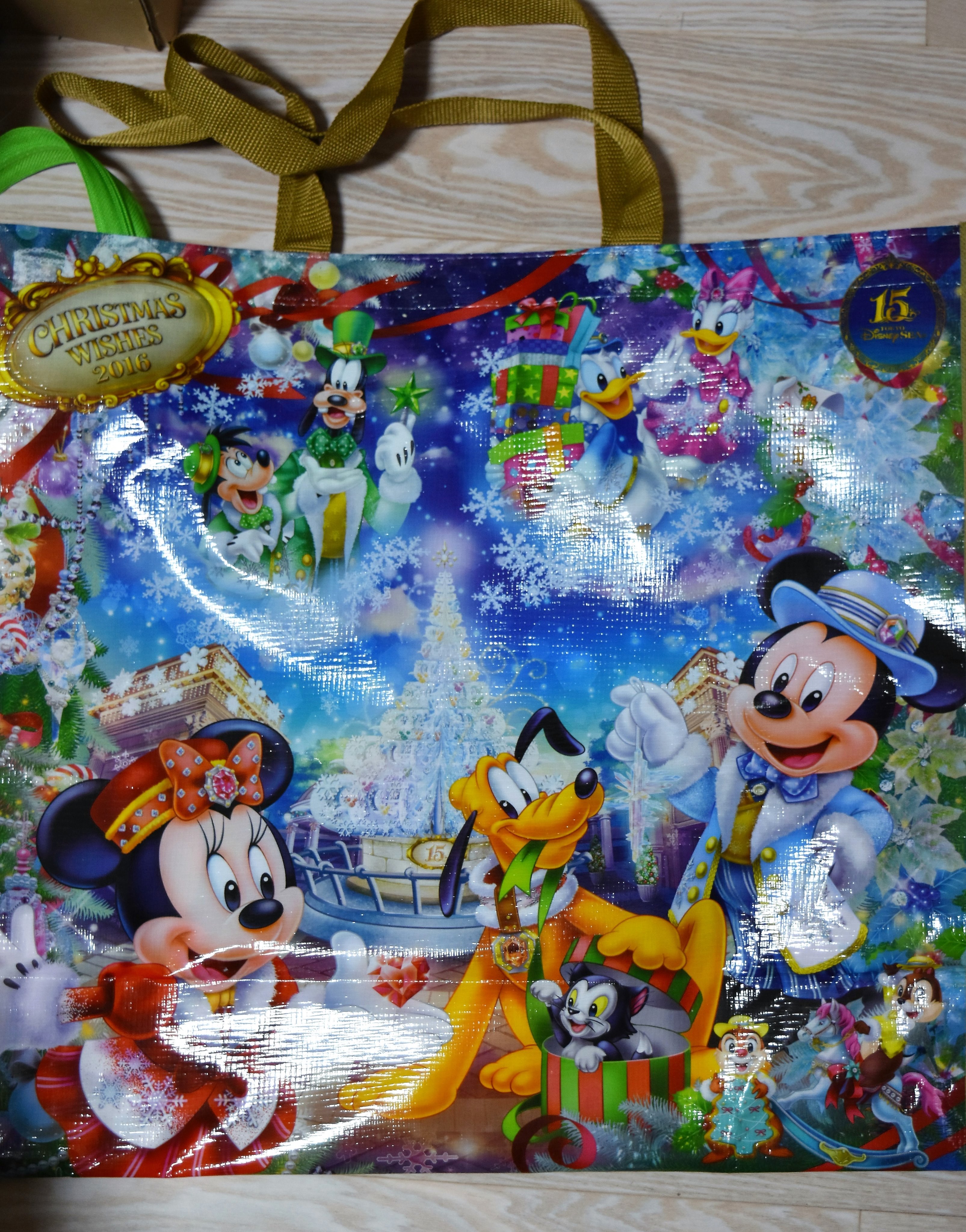 Naosuz Pa Twitter 東京ディズニーリゾート特大ショッピングバッグ クリスマス 久々に買いました 東京ディズニーランド 東京 ディズニーシー ディズニーリゾート ショッピングバッグ T Co Iece0sqeq3 Twitter