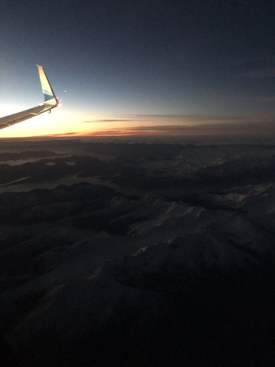 2016IMBB's tweet photo. Forgot to post this but this was coming into Anchorage last week on @AlaskaAir. Such a beautiful state! #IMBB2016 https://t.co/UcUrOrKwz4