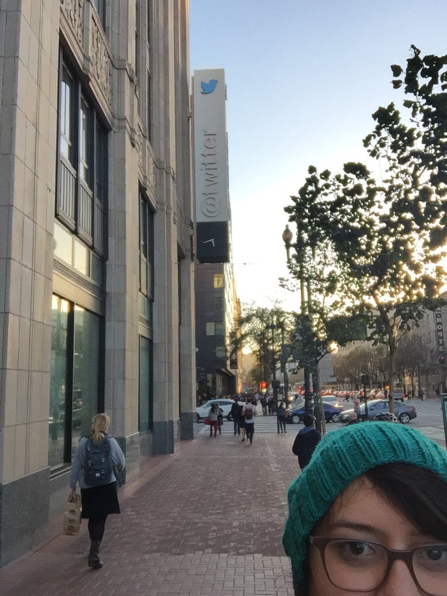 tarzioo's tweet image. TWITTER BUILDING!!!  @Twitter #softwareengineer #Womenwhocode #nativesintech