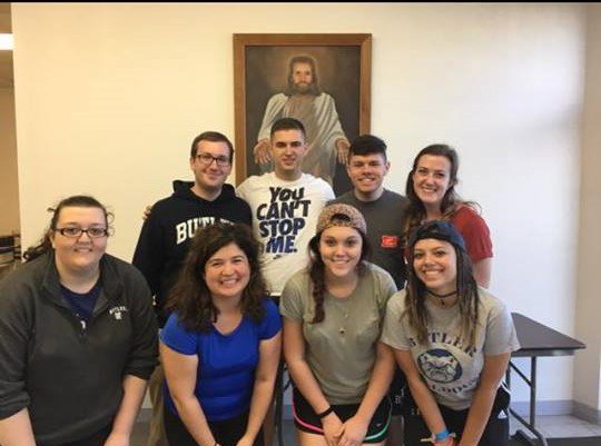 ButlerAPO's tweet image. Hope everyone had a fun Halloween! This Halloween weekend, our chapter volunteered at the Wheeler Mission Thrift Store #apo #alphatau