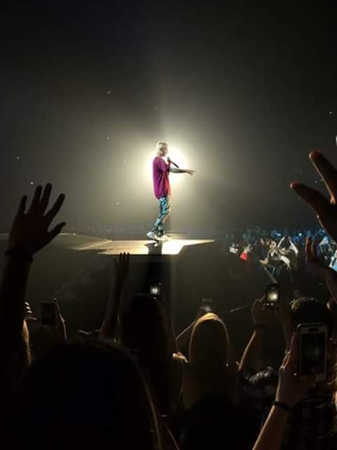 fanny_guel's tweet photo. Por las que no tendremos boleto 😭😭😭🙏
#JustinMtyOneMoreDay 
@justinbieber 
@Zignia_Live https://t.co/LOjW0OlpsC