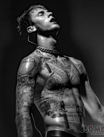 WEAREMGK's tweet photo. I'm the voice inside your head
That keeps telling you to listen 
To all the bad things I say. https://t.co/sINA2kOWx3