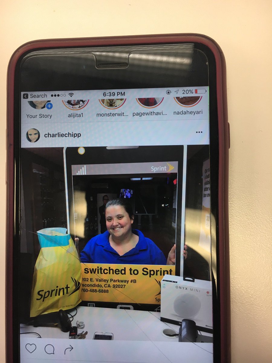 keeping our new customers happy with great deals come check us out #byeverizon <a href="/amatti12/">Samira Sam</a> @dinozervoulakos <a href="/DannyIsho/">Danny Isho</a>