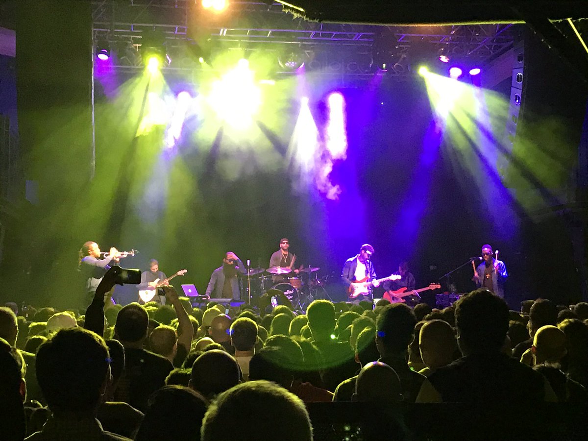 930Club's tweet photo. "It's a kangaroo court!" -@CapitalCities #CCities930 https://t.co/timtjpixZp