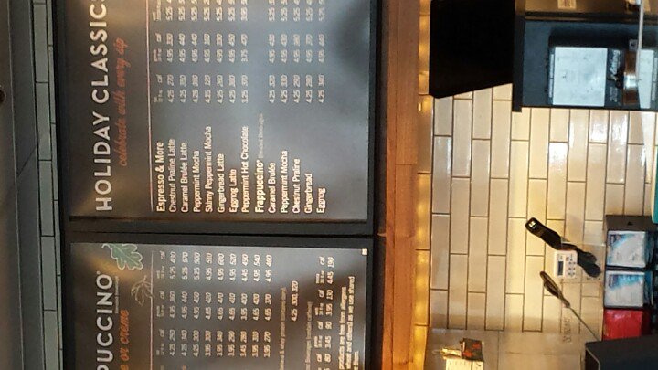bejb86's tweet photo. @Starbucks why only release some holiday drinks but advertise all? I want a gingerbread latte https://t.co/ifGgCROJNr