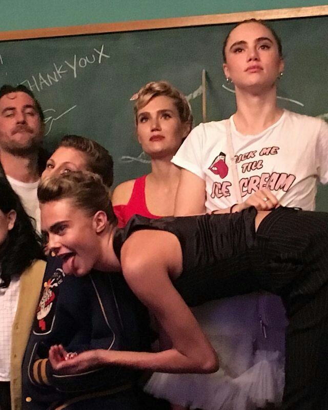 caradeleuinqne's tweet image. Cara Delevingne with Suki, Poppy Jamie, Georgia &amp;amp; more at Katy Perry's birthday party in Los Angeles.