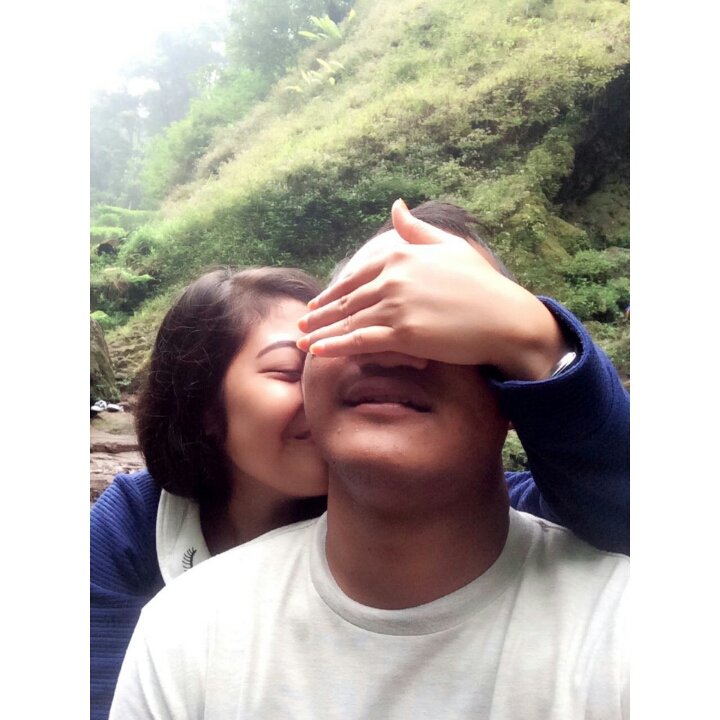 Chabhiey's tweet photo. #Waterfall #cintaindonesia #batu #cangar #beautifullook #happyholiday https://t.co/4DnyHRPWjF
