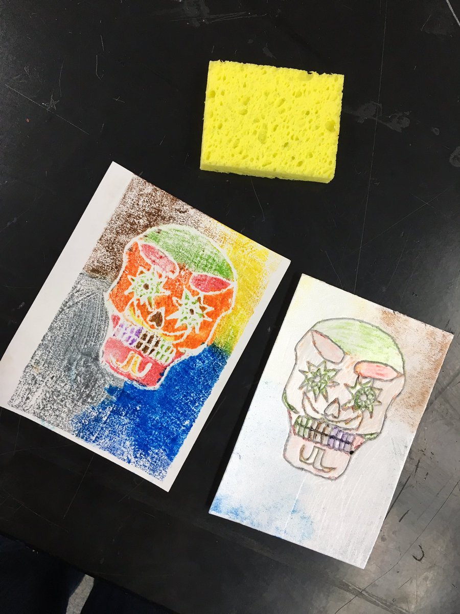 AStrangarity's tweet photo. In honor of Dia de los Muertos! The kids made skulls with their own block prints. LOVED this project. #DiaDeMuertos #3rdgrade #art #sdsu3sb https://t.co/OD3jlq7Fp2