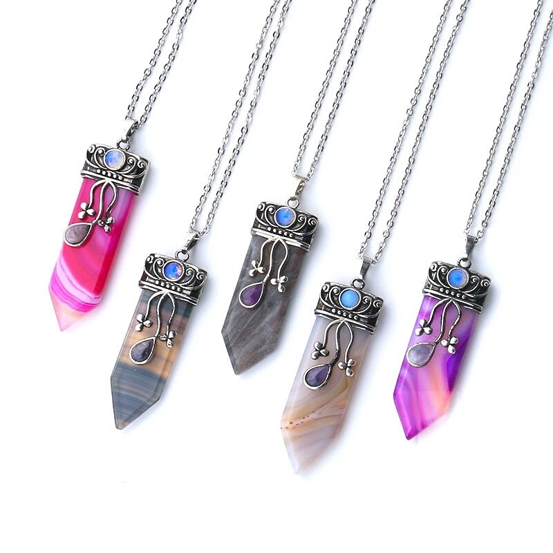 Jakisgems's tweet photo. Dear Santa,
Please get me one of these necklaces https://t.co/dAtmFnM3pN