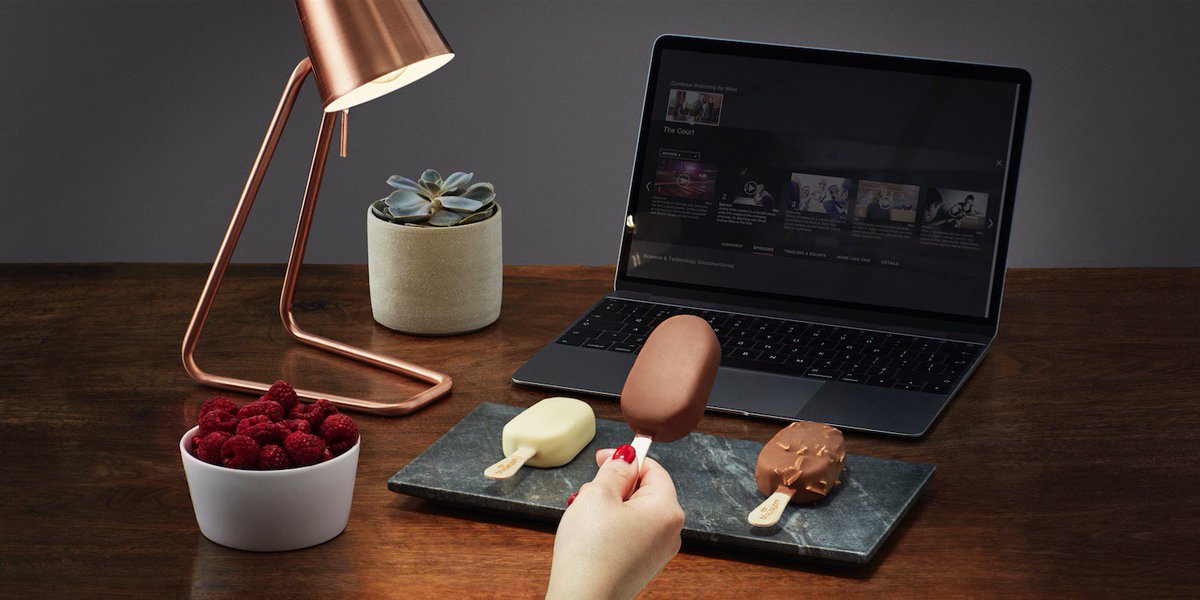 MagnumSG's tweet photo. A long day calls for an evening treat. #MagnumMini and relax. https://t.co/jPyx8TV00U