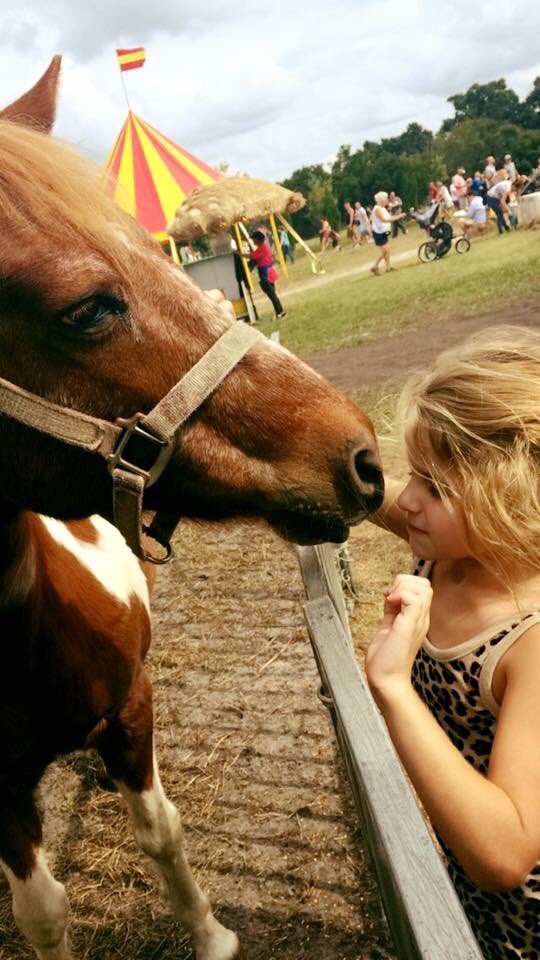 n_jasminec's tweet image. everyone please keep my baby sister in your prayers. they found a tumor in her head &amp;amp; don't have results back. ily ruby.💗🙏🏽 #prayforruby