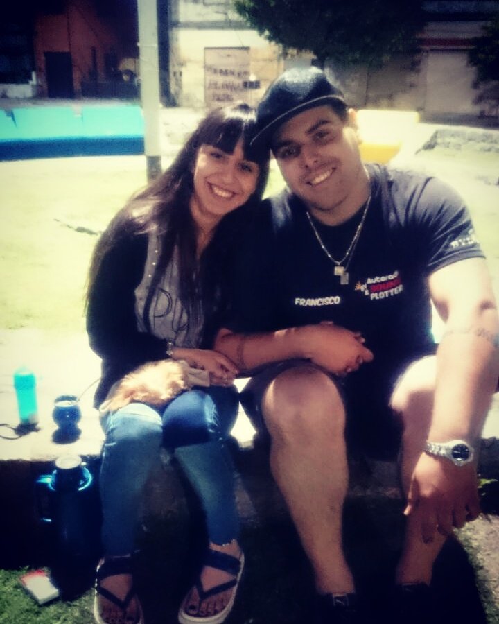 ElFraanMaa's tweet photo. Que la vida es corta y estamos  en los ultimos tiempos, te qiero solo pa mi te celo hasta del viento  ♡♡♡👑👑 https://t.co/bpTW6hbb85