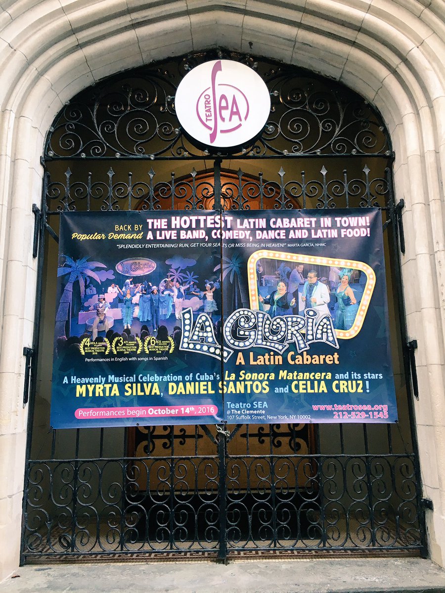 LatinoEvents's tweet photo. NOW! #LaGloriaALatinCabaret: Un tributo a las grandes estrellas de la música latina en @TeatroSEA hasta dic.18 #nyc #latinos @the_clemente https://t.co/nhtGPzkYuX