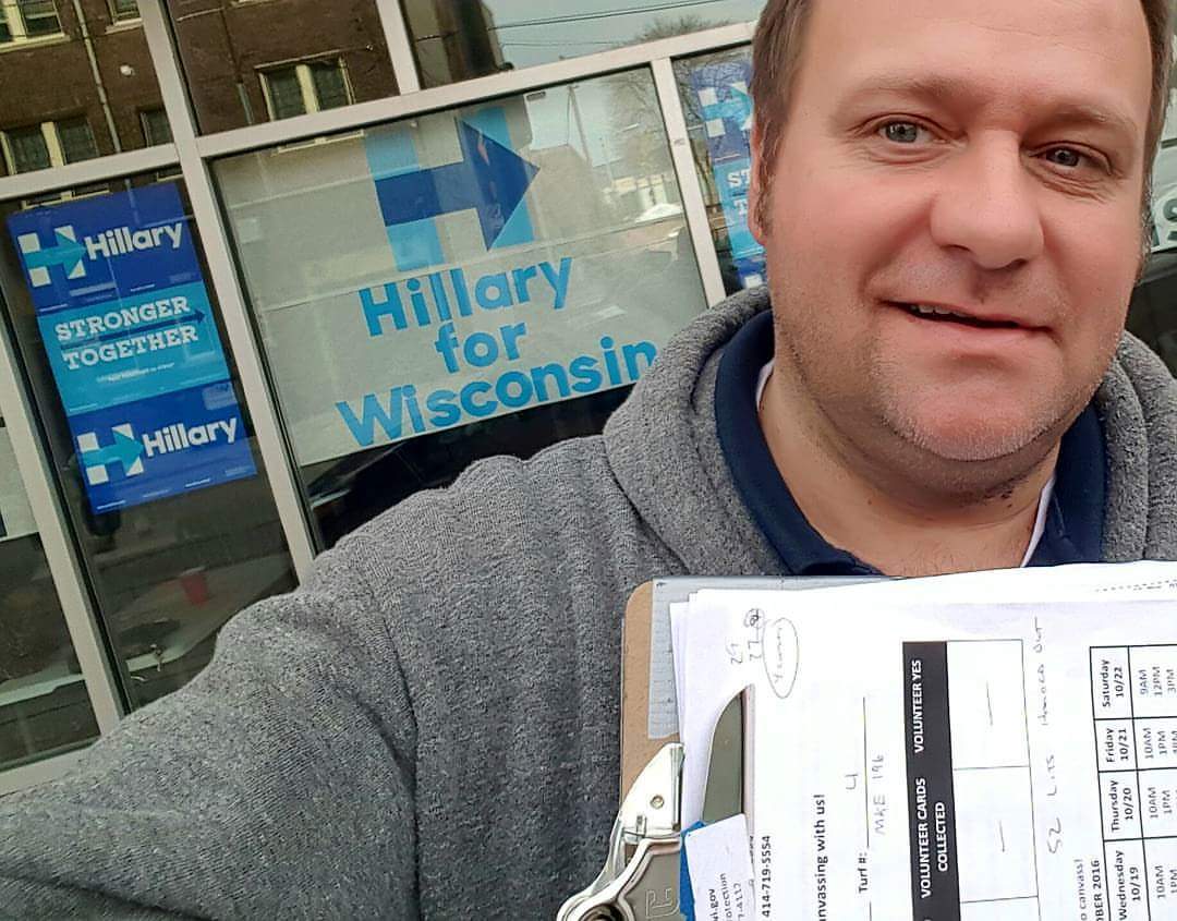 jim4progress's tweet photo. Doors for. @MKEforHillary .@HillaryforWI! Let's keep WI blue and win it for .@HillaryClinton! #Hillary2016 https://t.co/sEBgNMlbxJ