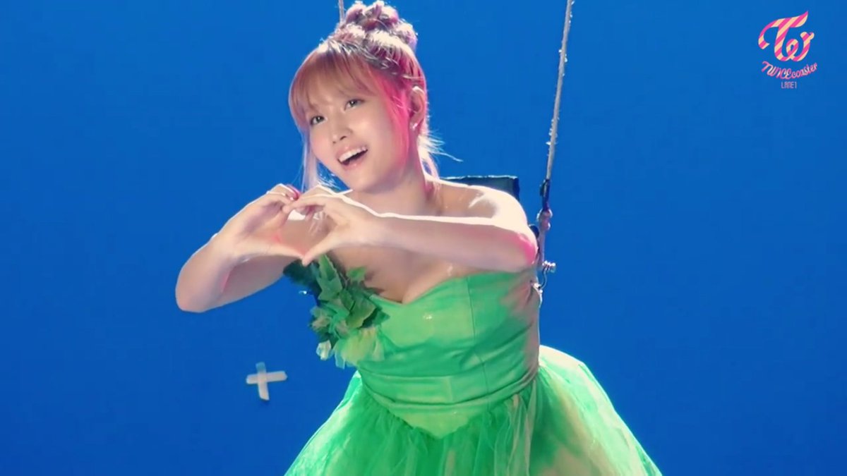 Momo Th Cap Tt Mv Behind Twice 트와이스 Momo 모모 Tt T Co Pnggzbmuw7 Momo Th Cap Tt Mv Behind Twice 트와이스 Momo 모모 Tt T Co Pnggzbmuw7