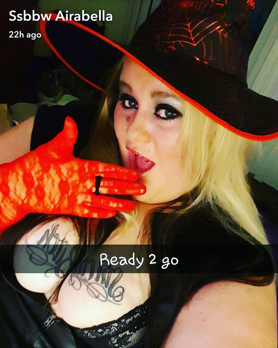 ssbbwairabella's tweet photo. #halloween #halloween2016 #ssbbwairabella #bbw #ssbbw #bbwvegas #dressedup #sexywitch #hotfatbitch #fatgirl #bbwevent #sincitybitch #pwag https://t.co/zcT4Nc4nOk