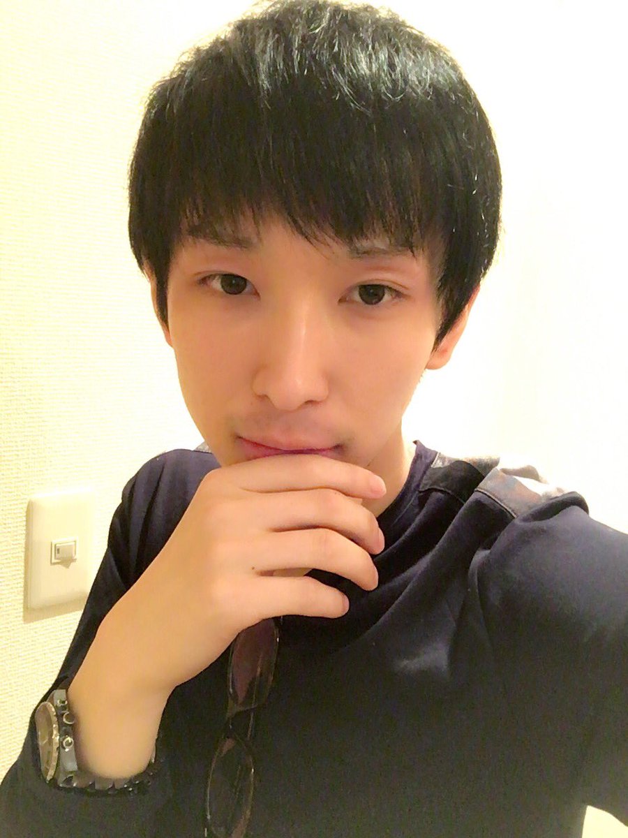くぎけん Kugiken Twitterissa クソイケメン 金髪似合う人は黒も似合う くぎけん Kugiken Twitterissa クソイケメン 金髪似合う人は黒も似合う