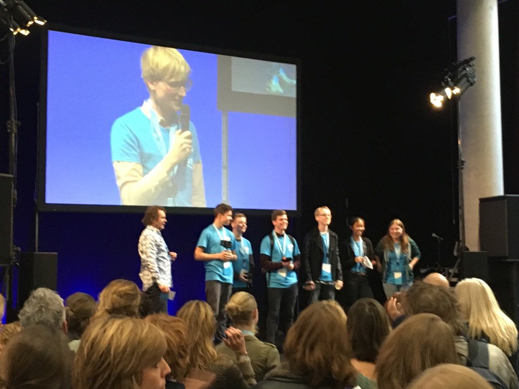 En we zijn los!! 1200 onderwijsprofessionals uit po, vo en so en circa 70 workshops. #leren #verbinding #O2G2 #onderwijsdag <a href="/TheoDouma_/">Theo Douma</a>