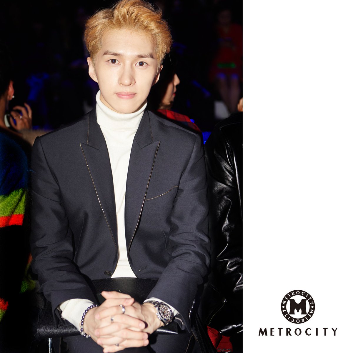 METROCITYlover's tweet photo. 2017 S/S METROCITY COLLECTION
별 천지, 프론트로우 탐나는도다!

#마이틴 #myteen #빅스 #vixx #켄 #레인보우 #지숙 #오션 #유니크 #uniq #승연 #성주 #전현무 #클라라 #헤이즈 #휘성 #박선호 #김소희 https://t.co/vUgM426XWy