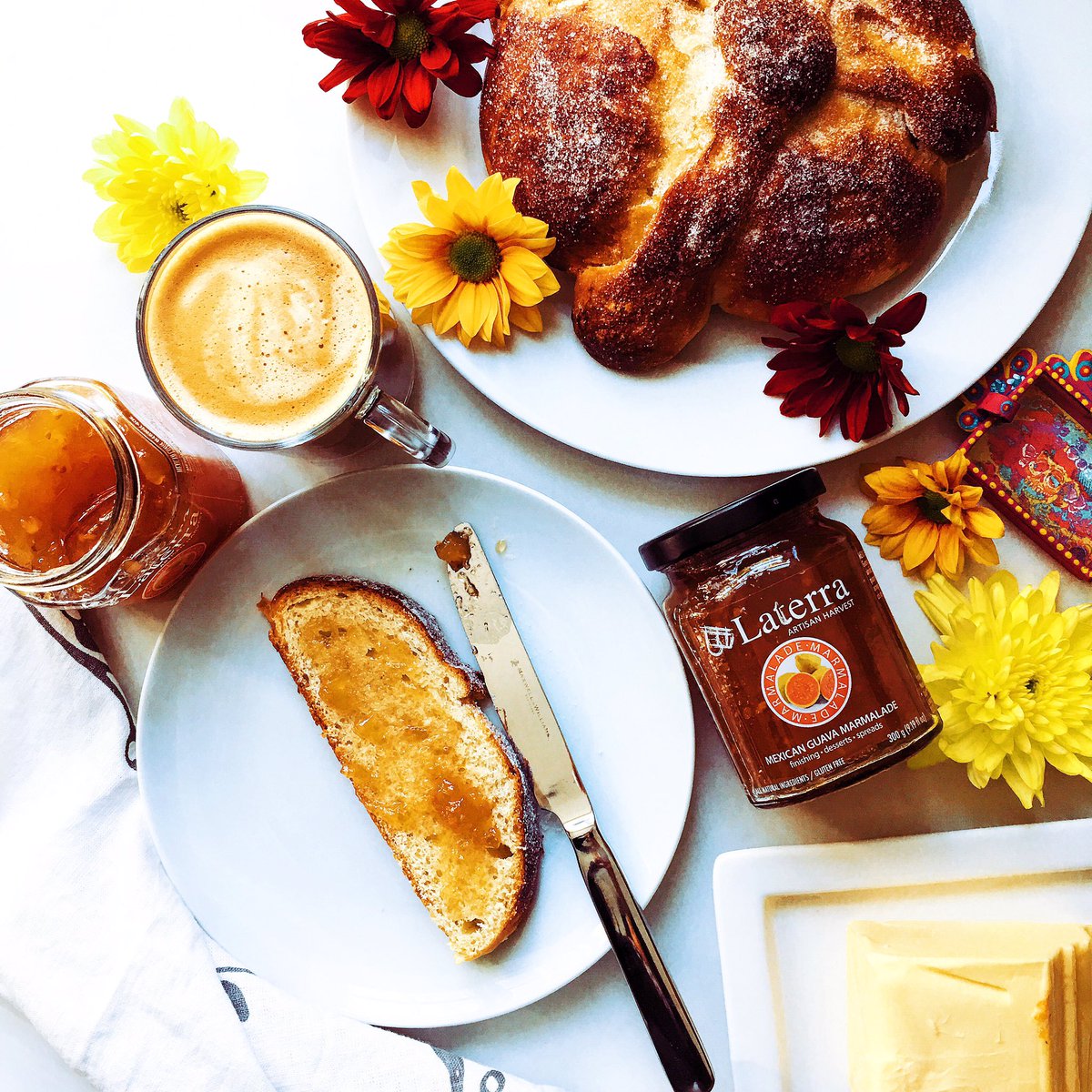 LaterraArtisan's tweet photo. Today is the #DayoftheDead in Mexico, we r enjoying Pan de Muerto. Remember we r having a #salsatasting in @WFMLondon in #Kensignton 12-3pm https://t.co/dgvUJTDeyh