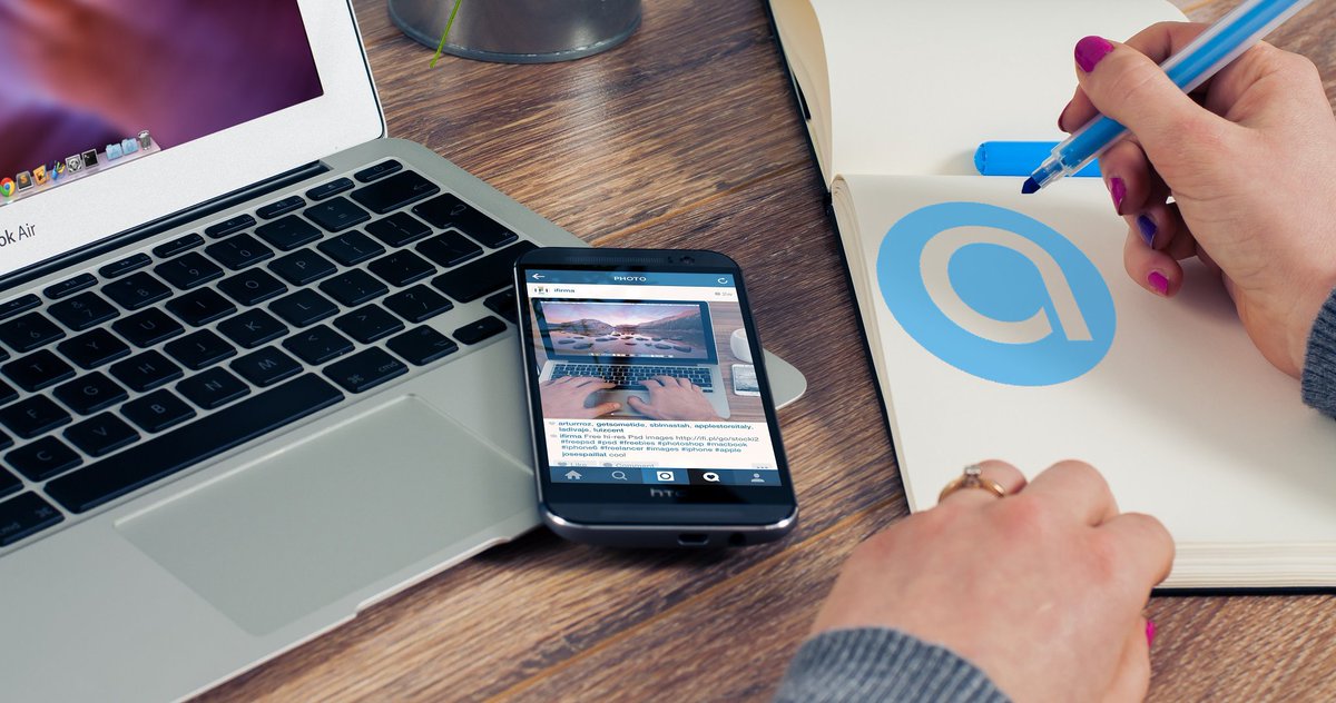 appurocom's tweet photo. Getting difficult getting everything on the note pad from your visits? Use #GoogleAnalytics to get all that and more saved to database! https://t.co/l2Pd8gGBNe