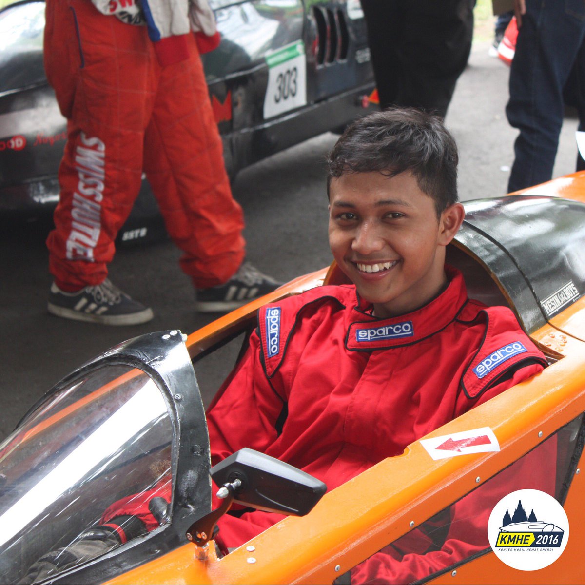 kmhe2016's tweet photo. Hujan telah reda!
Race akan dilanjutkan.
Tetap semangat kepada seluruh tim!
KMHE 2016, Untuk Indonesia!

#kmhe2016 https://t.co/M0XUTupX1v